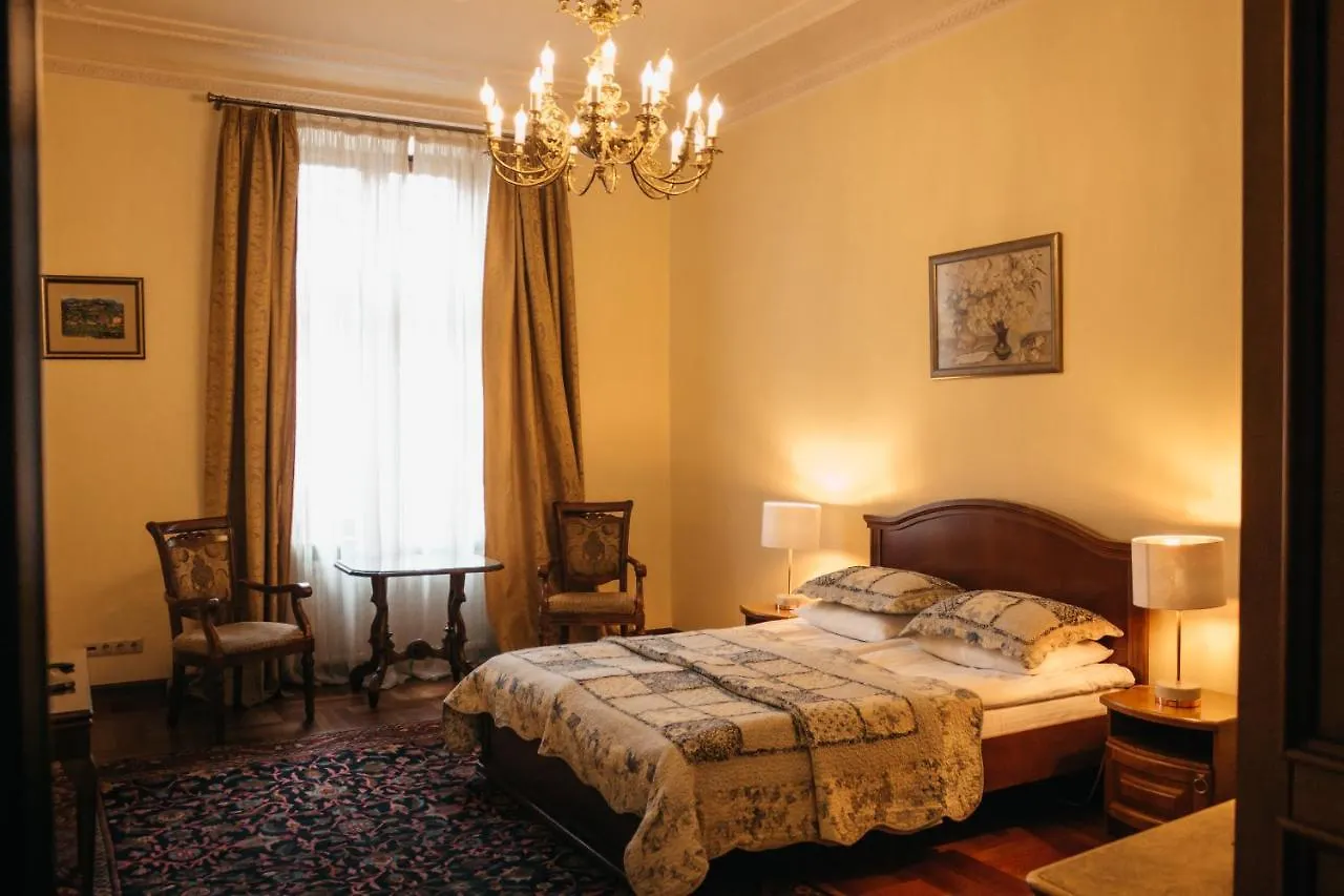 ****  British Club Lviv Hotel Ucrânia